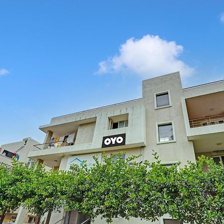Super Hotel O Indra Suites Майсур Экстерьер фото